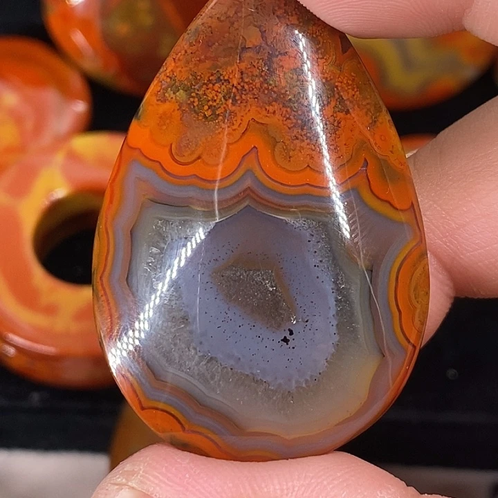 冰***峰玛瑙/玉髓未镶嵌颈饰