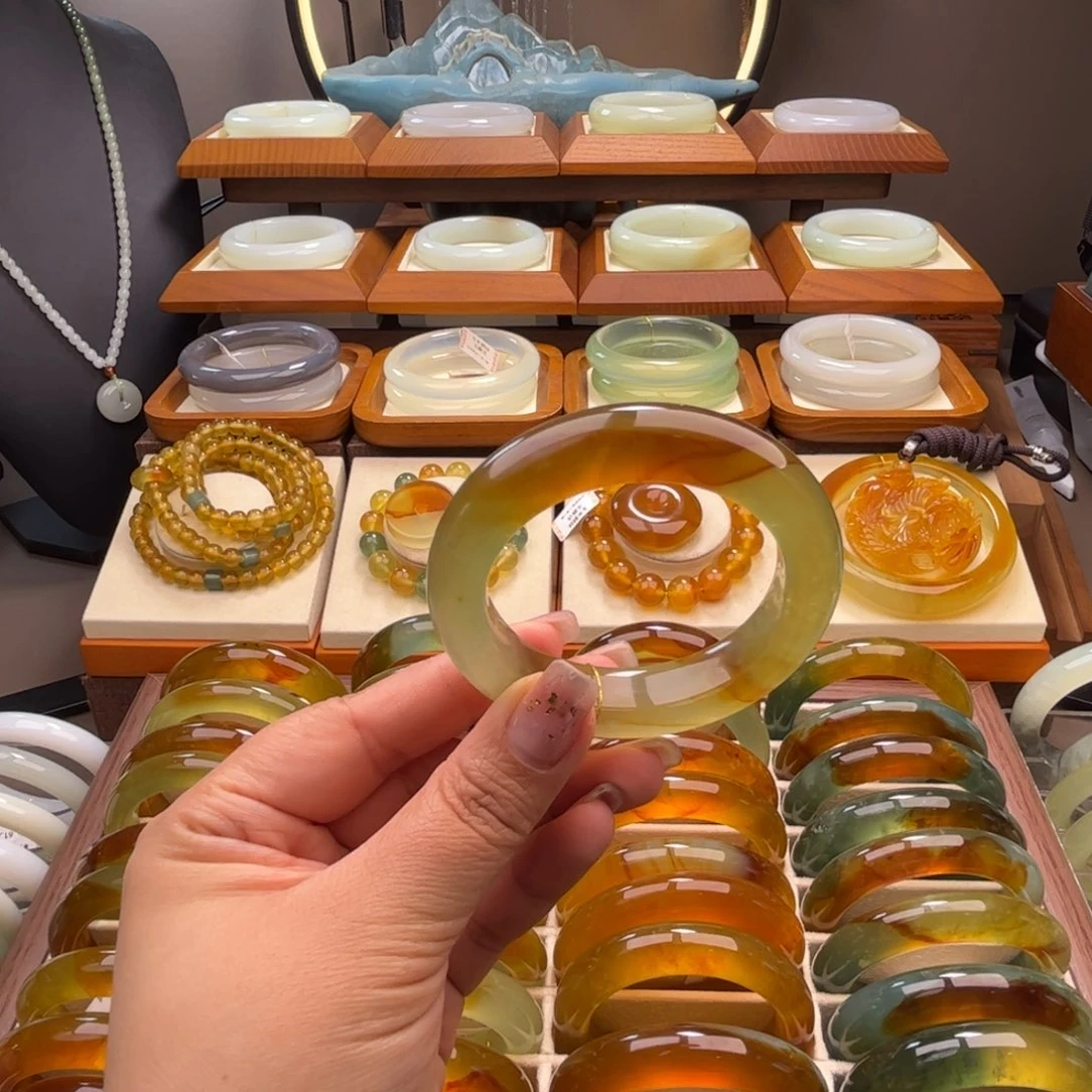 蛇纹石玉未镶嵌53-54