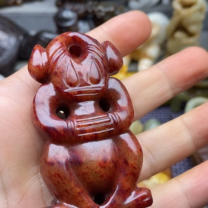 未镶嵌蛇纹石玉颈饰