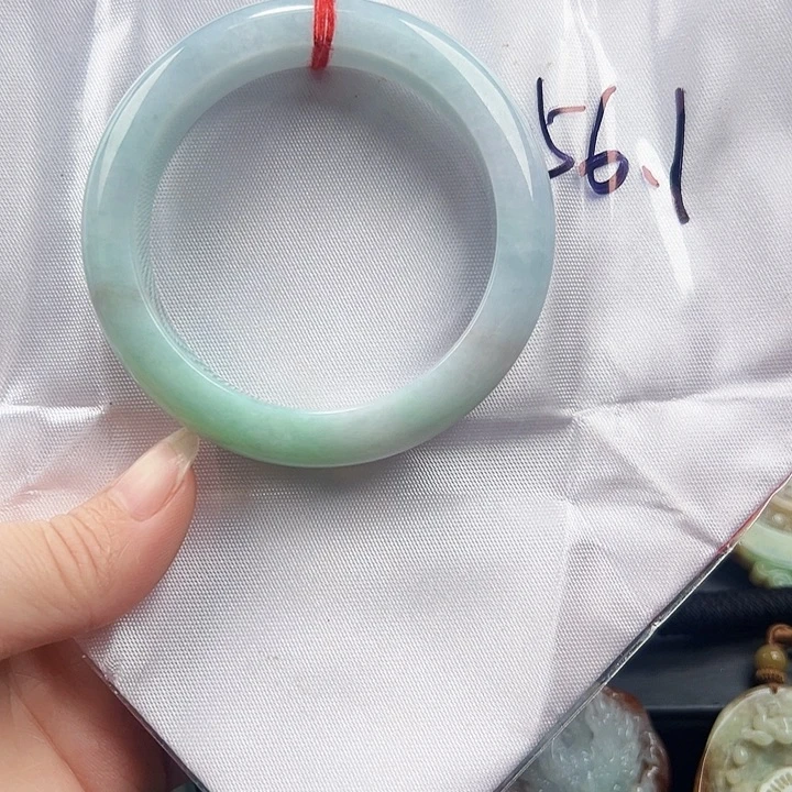 翡翠未镶嵌颈饰天然A货翡翠