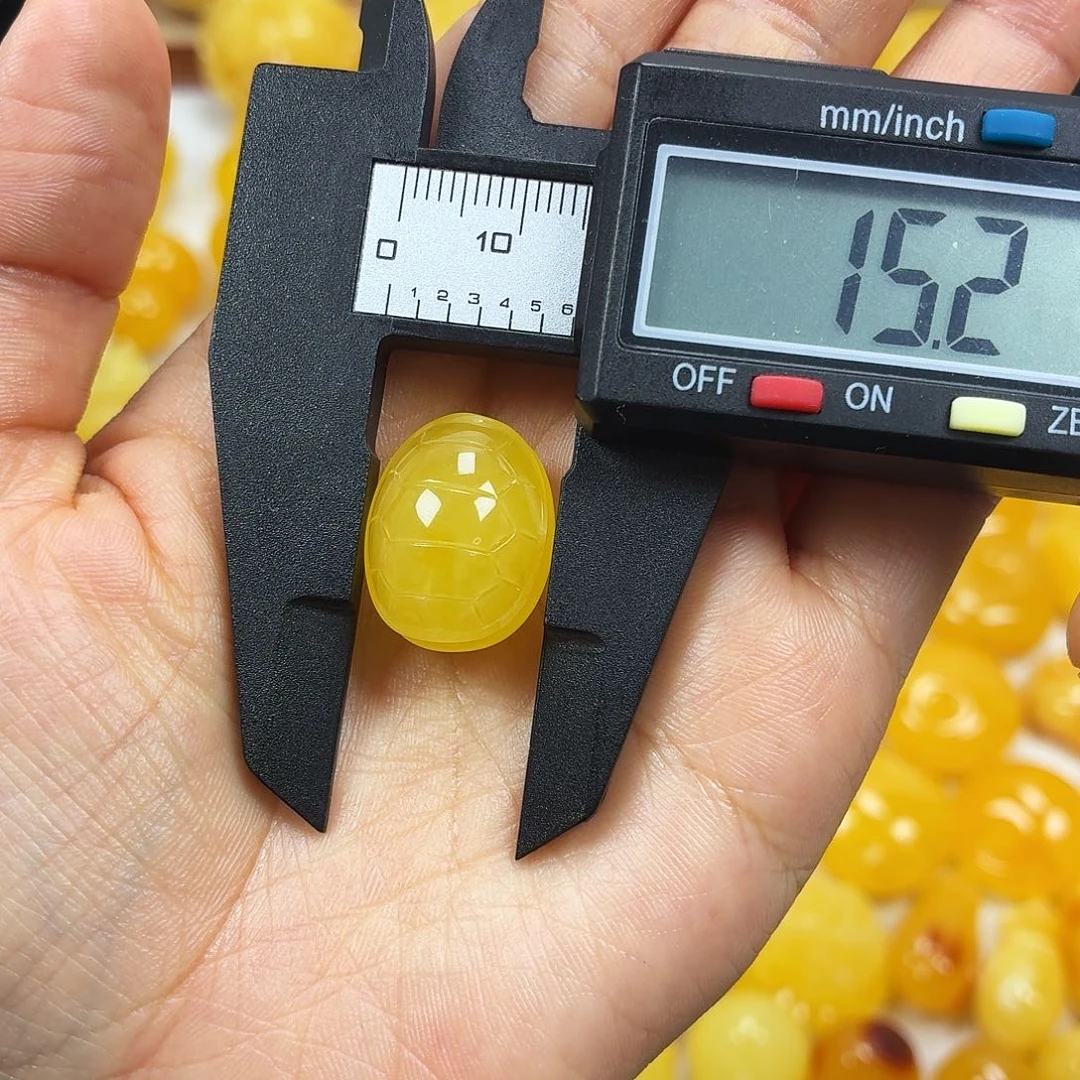 蜜蜡未镶嵌颈饰焦皮浓蜡妖花富甲打孔不退不换