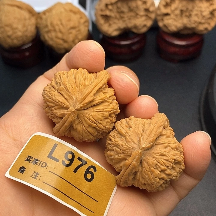 吊坠文玩核桃白狮3.6