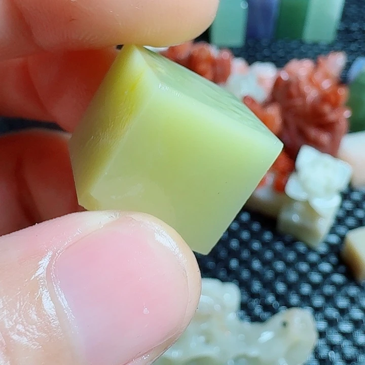 老挝石真真正正章