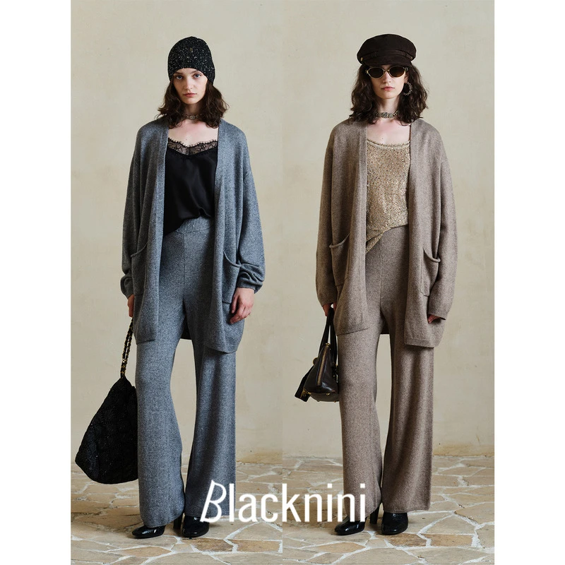 Blacknin(两色)"云柔套"金银豆亮片针织开衫/长裤BE09DF081