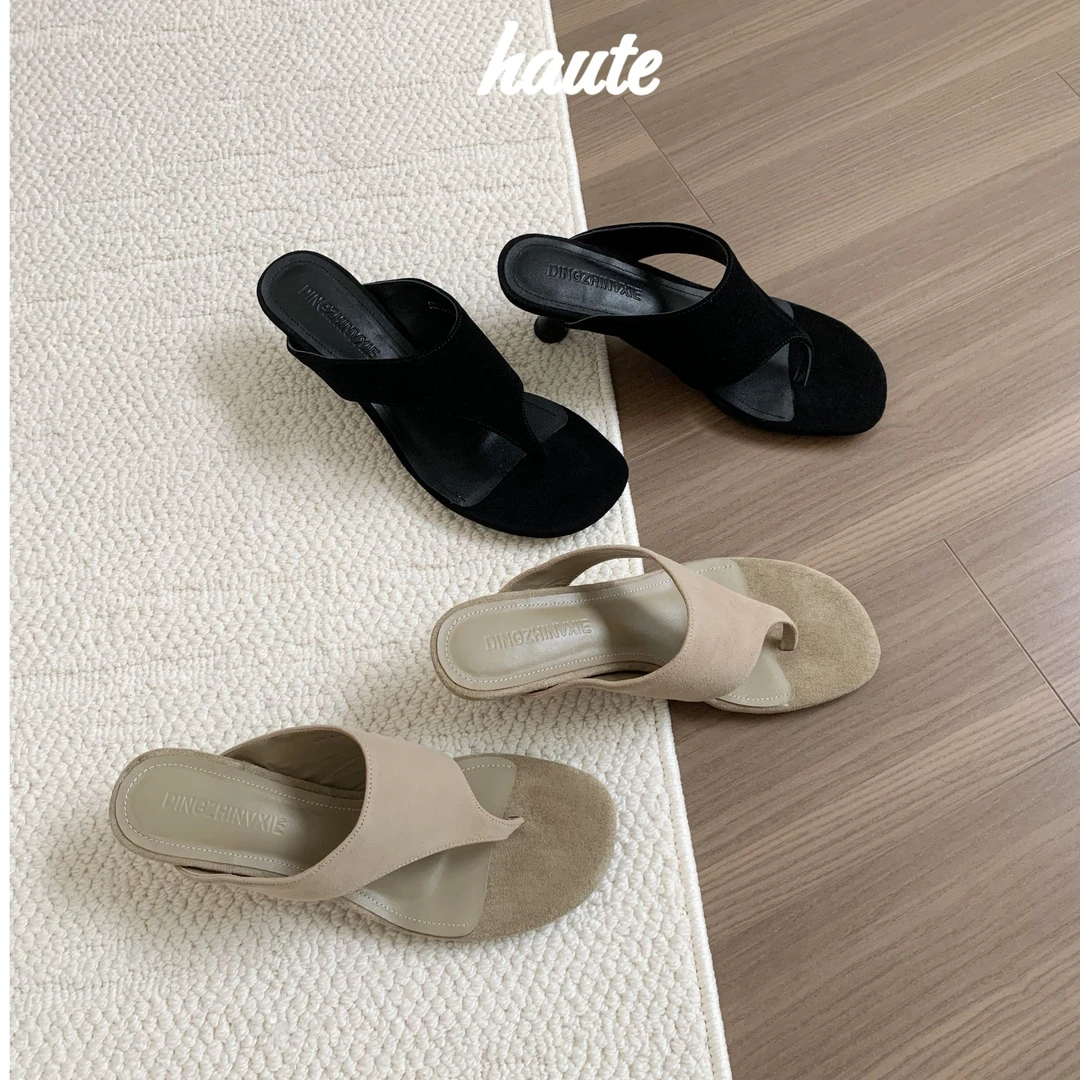 LIKE WISE HAUTE · 5CM小猫跟圆头气质露趾夹脚凉鞋