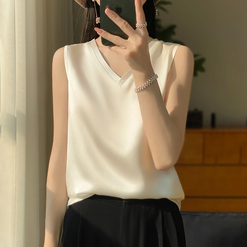 宽松显瘦夏季冰丝T恤常规款无袖气质纯色打底衫时尚韩版显瘦白色