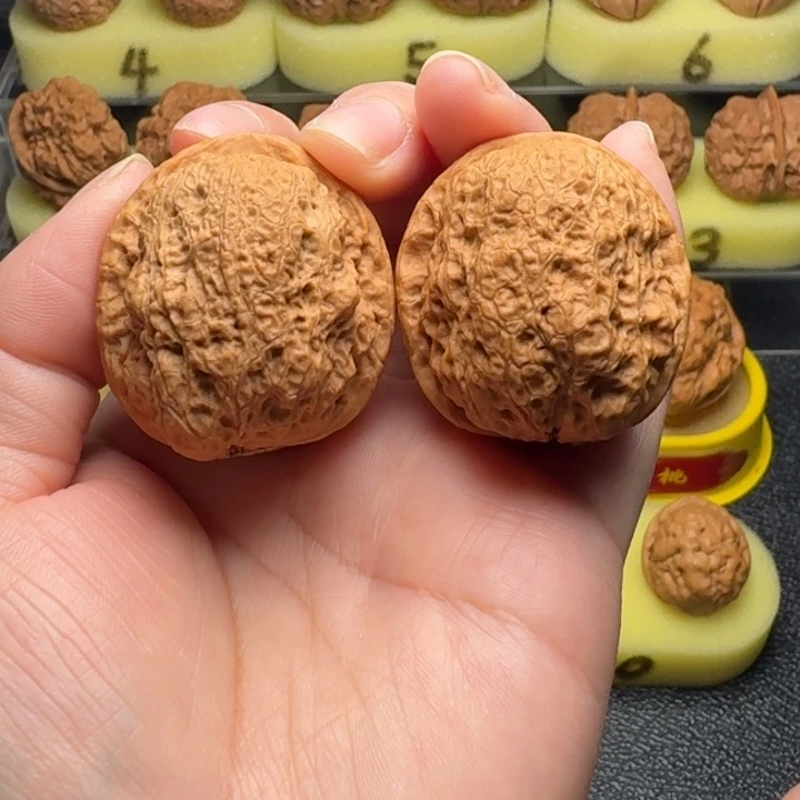 把件文玩核桃25号车