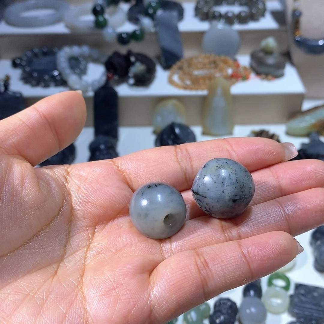 和田玉挂件未镶嵌m***k