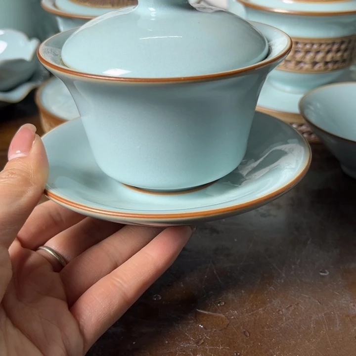 可可巨头某吞没的？啊