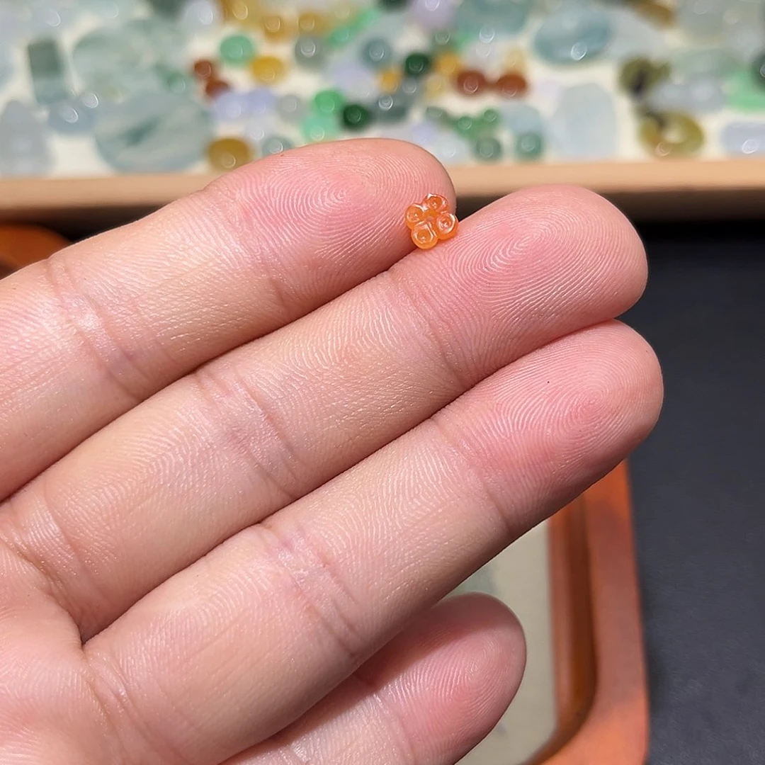 翡翠未镶嵌颈饰缅甸翡翠A货桂花