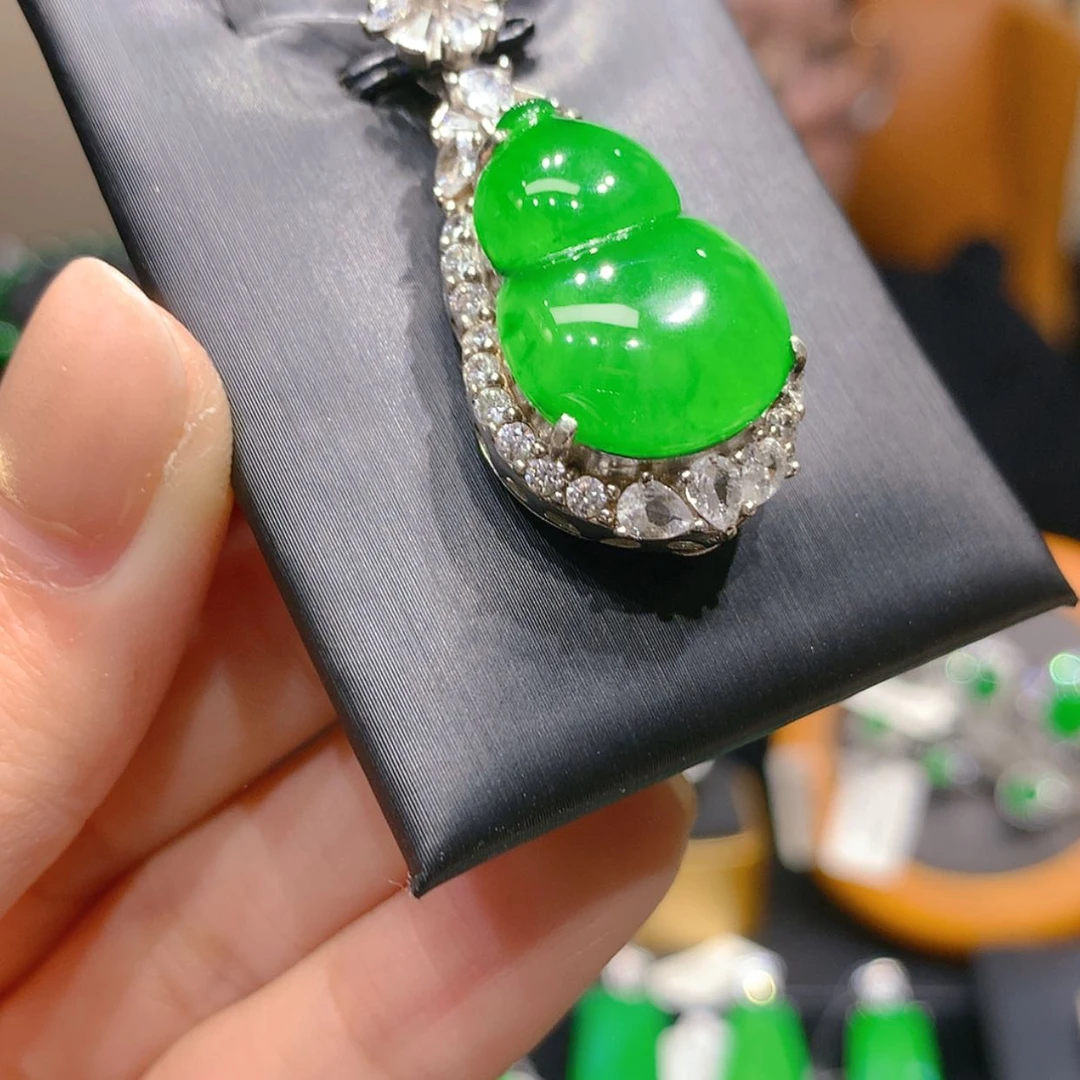 【闪购商品】颈饰银S925镶嵌翡翠4柒姐