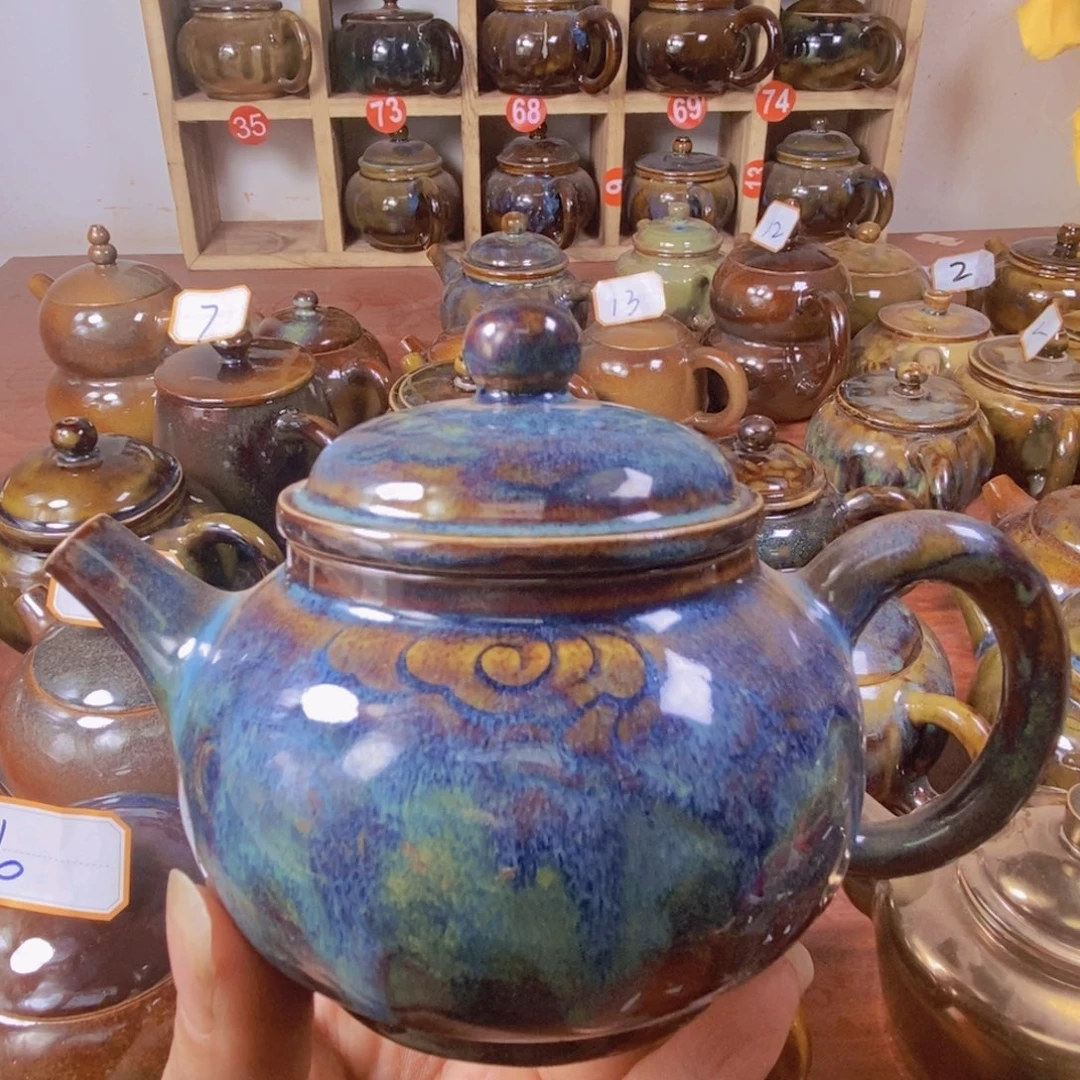 陶腾*建水陶灯笼壶