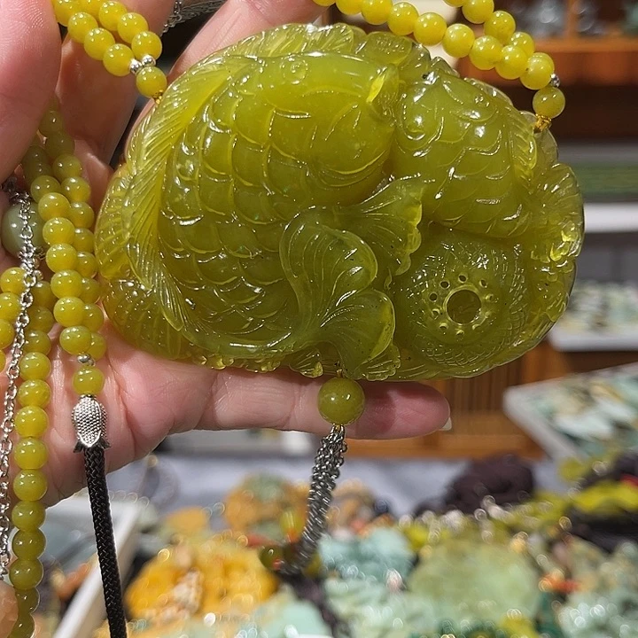 未镶嵌岫玉毛衣链