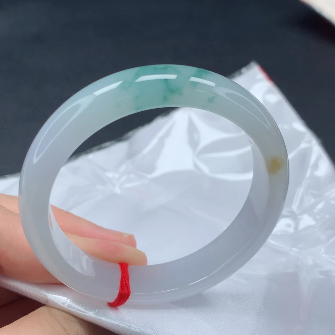 翡翠手镯未镶嵌，18号