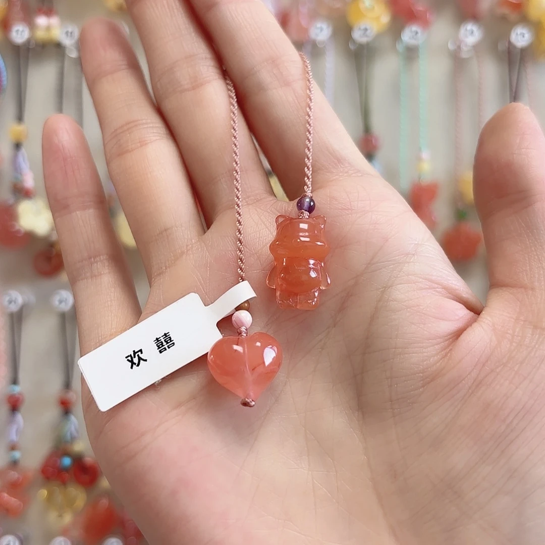 南红玛瑙未镶嵌吊坠(赠链)