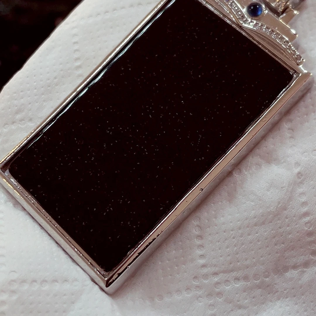 翡翠未镶嵌颈饰先鉴后发一物一证