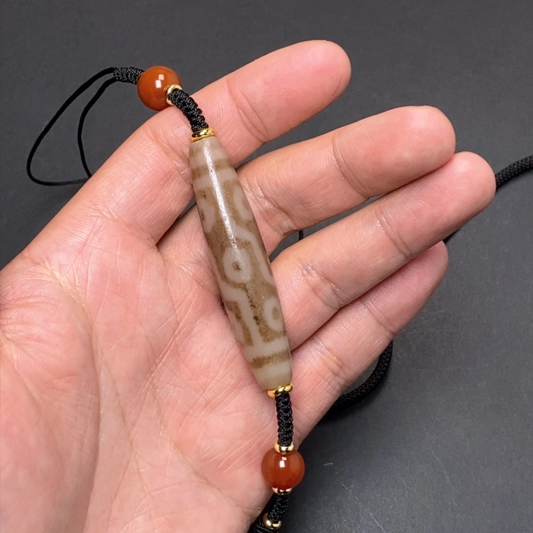 玛瑙/玉髓颈饰未镶嵌张**·