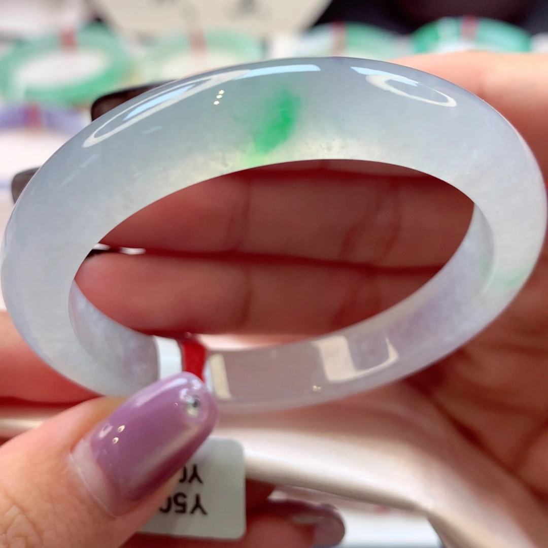 翡翠手镯未镶嵌正圈1号66