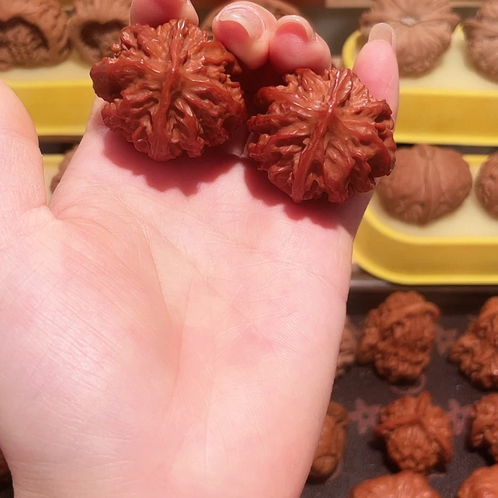 文玩核桃把件京八棱