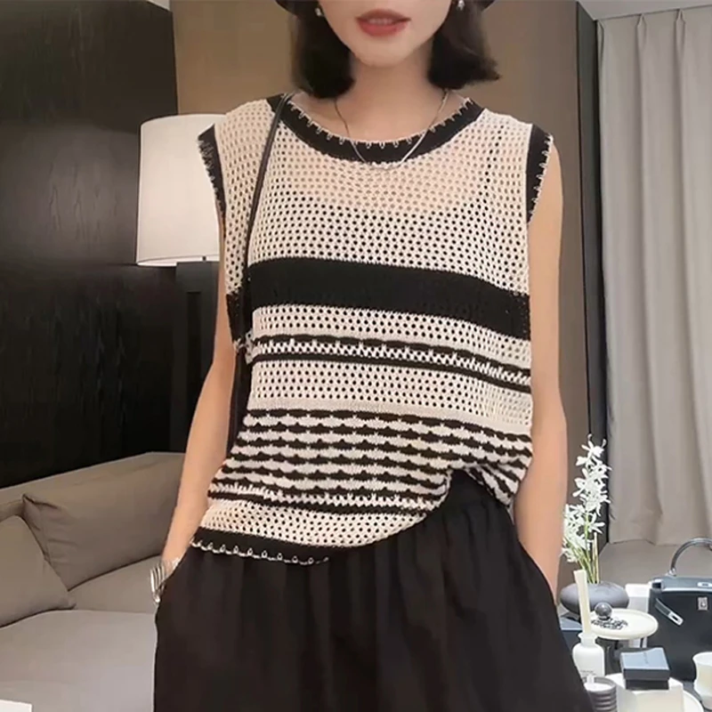 宽松镂空针织背心夏季薄款胖MM大码女装设计感外穿遮副乳无袖上衣
