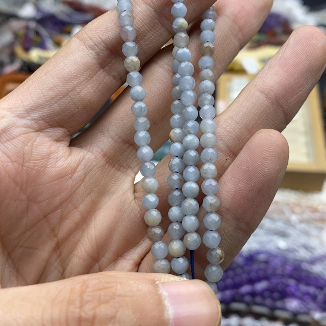 玛瑙/玉髓未镶嵌珠宝半成品一条天然4mm天使石切面圆珠