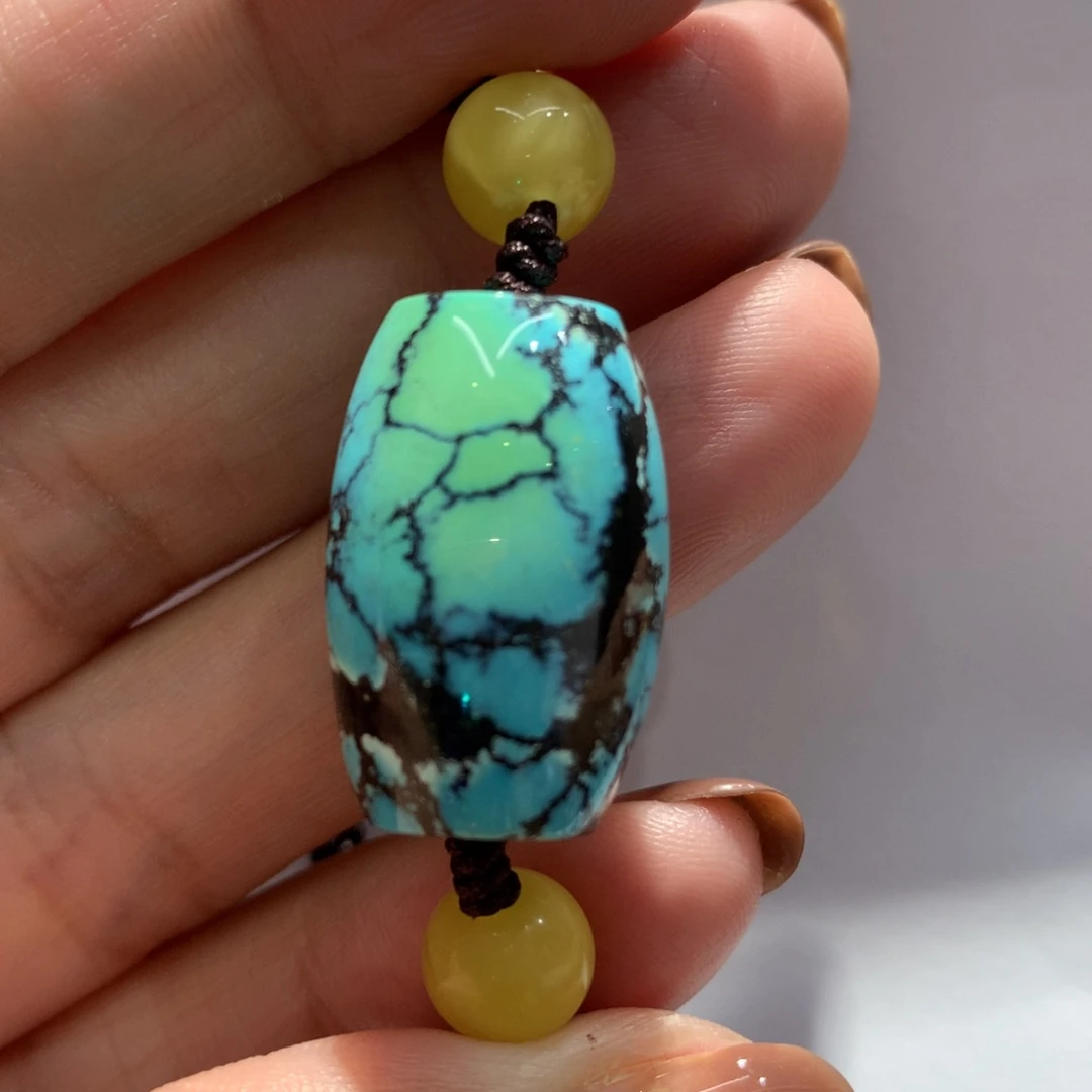 未镶嵌绿松石吊坠