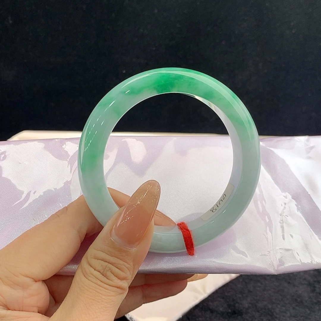【闪购商品】未镶嵌手镯翡翠正56.8