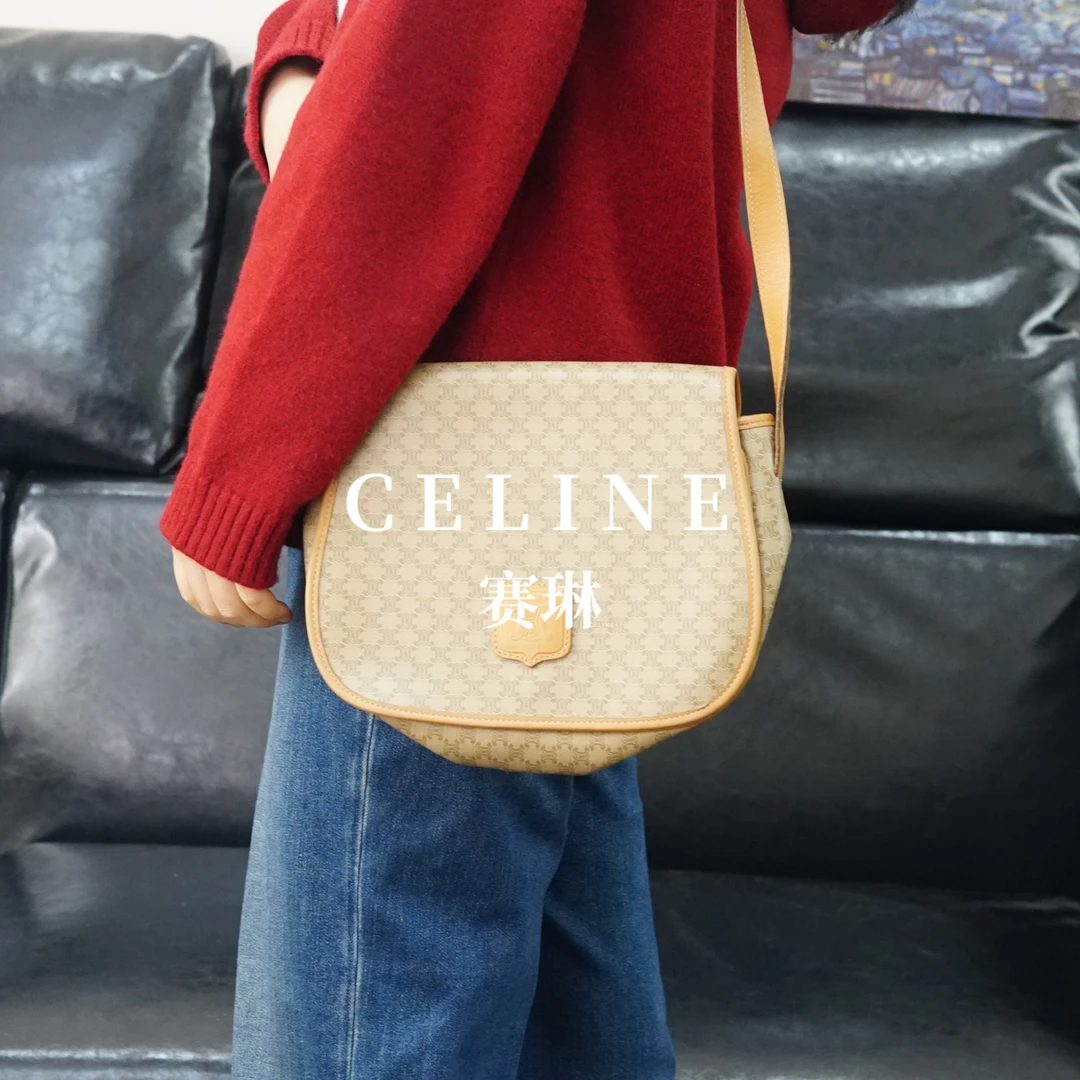 95新 Celine/思琳 米色老花拼皮斜跨包/JJ01923644/3644