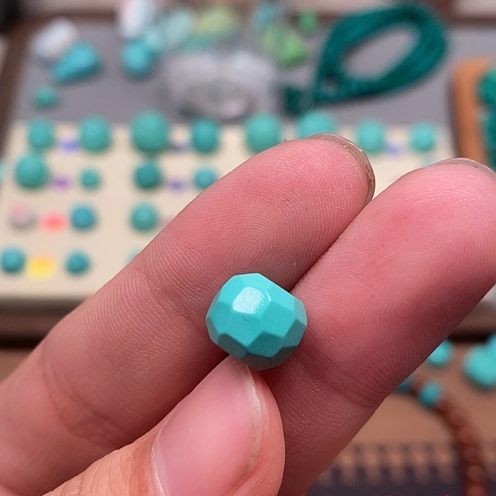 原生态湖北矿散珠配饰，尺寸10