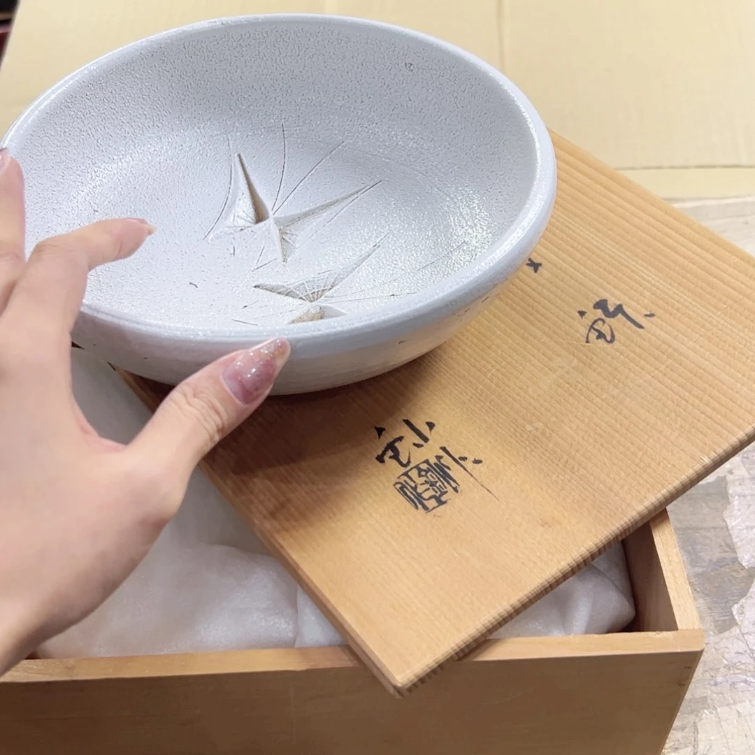 瓷片陶瓷的发展和艺术成就都