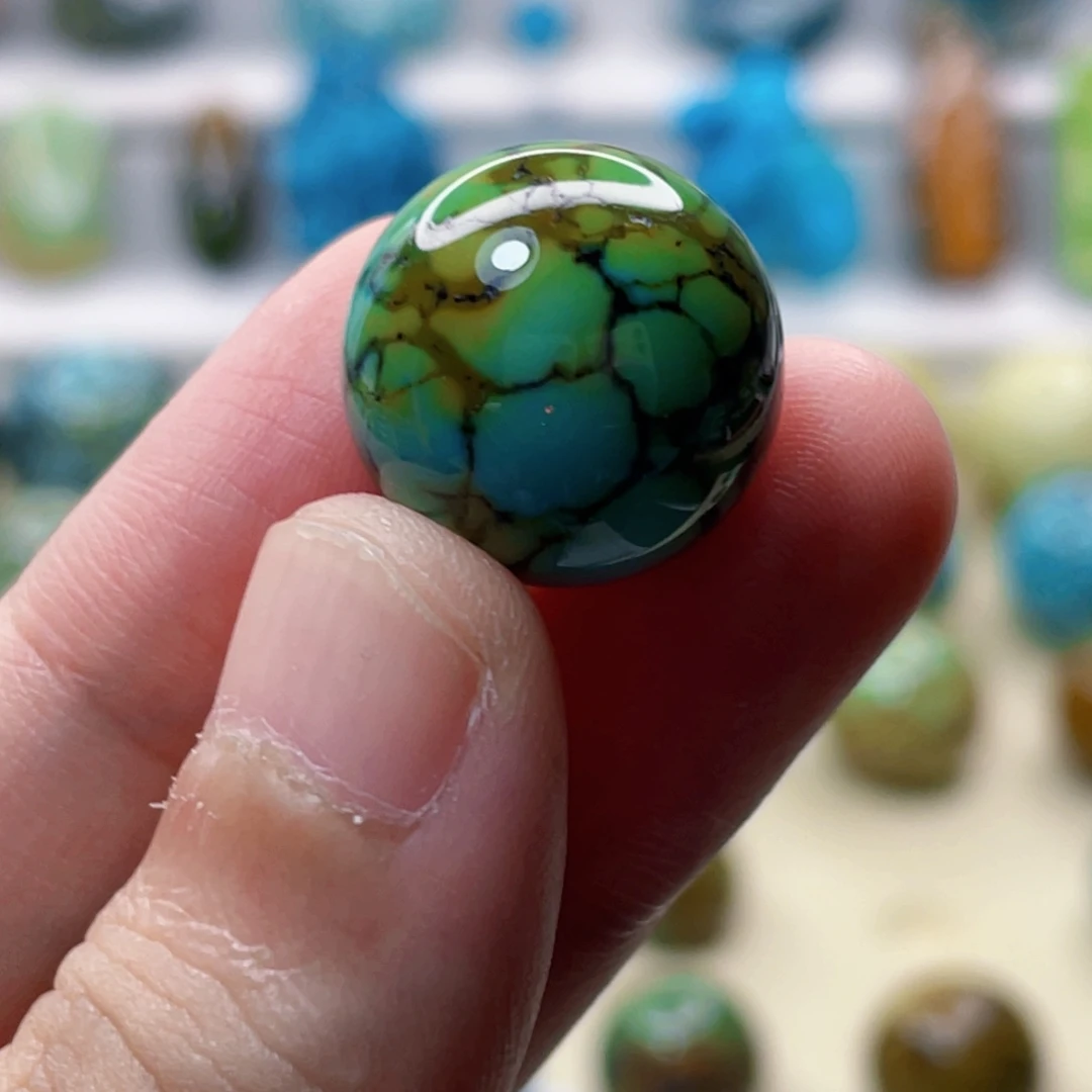 未镶嵌绿松石珠宝奇石