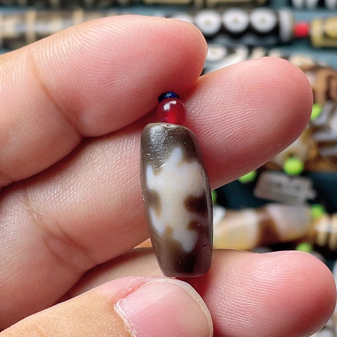 玛瑙/玉髓未镶嵌颈饰小卢朱砂麒麟