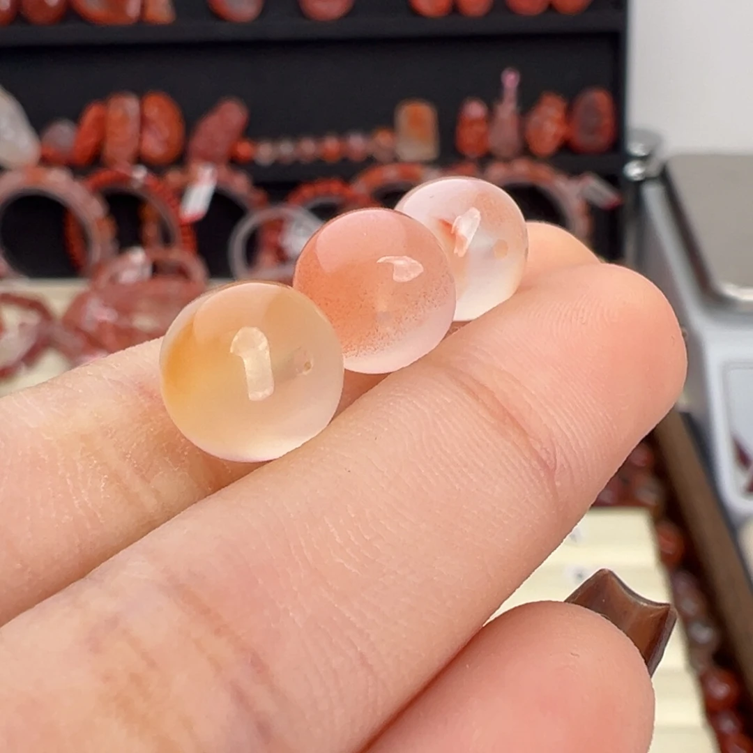 咖***乐南红玛瑙未镶嵌颈饰老型珠