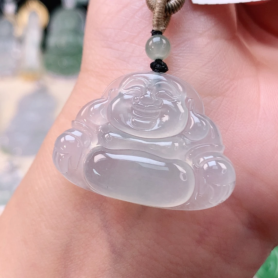 翡翠未镶嵌颈饰佛公