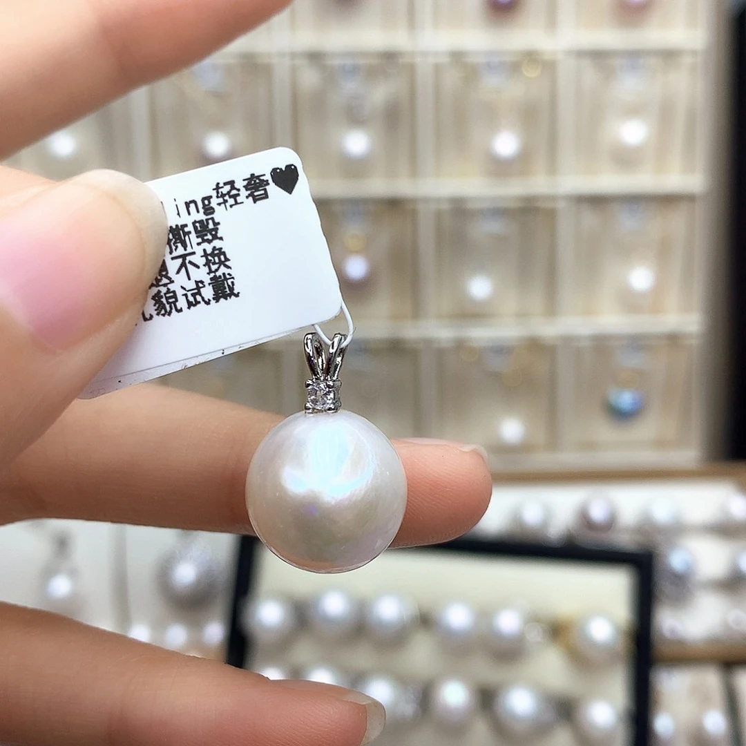 淡水珍珠合金颈饰