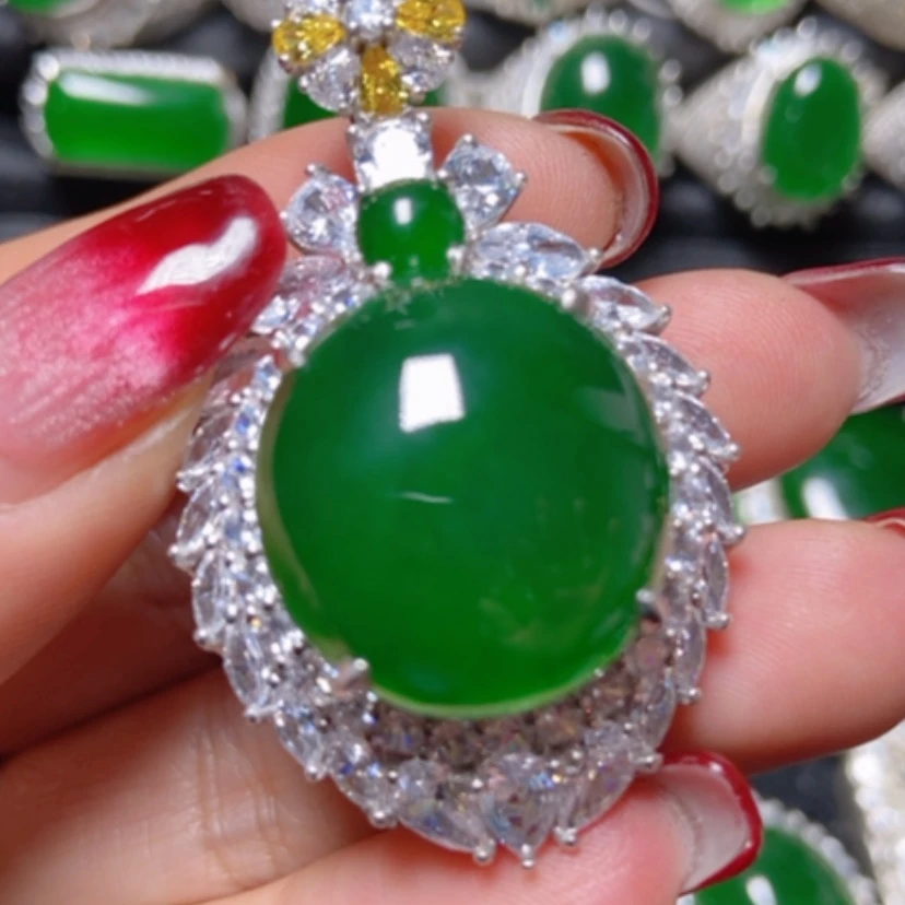 【闪购商品】翡翠颈饰银S925镶嵌翡翠