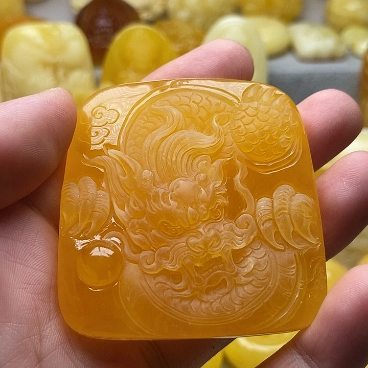 琥珀颈饰未镶嵌琥珀蜜蜡吊坠
