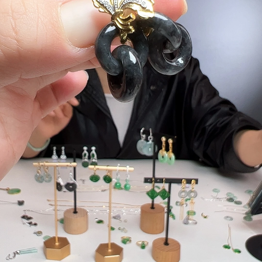 翡翠银S925镶嵌耳饰天然翡翠