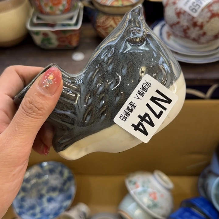 瓷片C****D哈哈哈哈哈哈哈哈