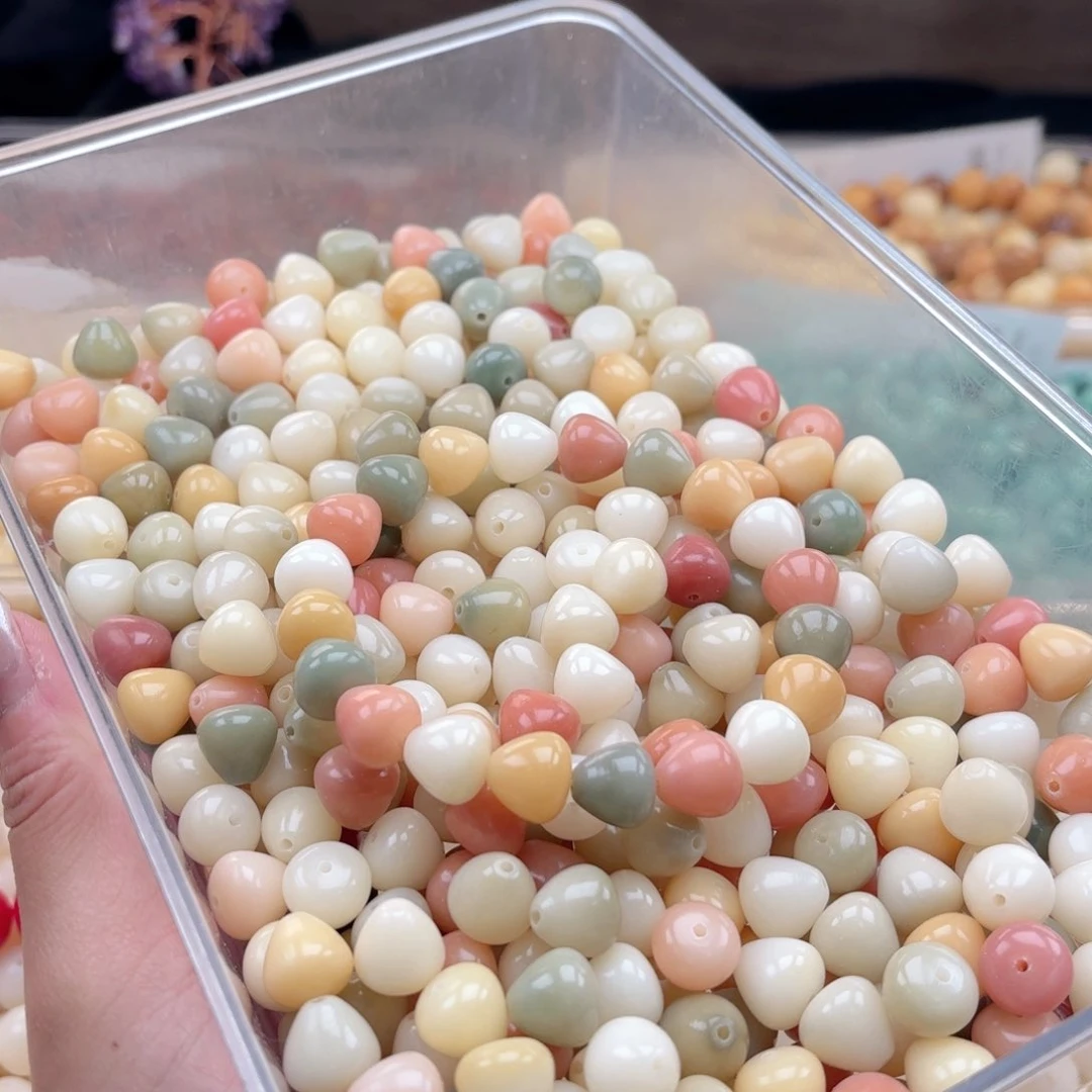 白玉菩提吊坠k12mm50颗。马卡龙水滴