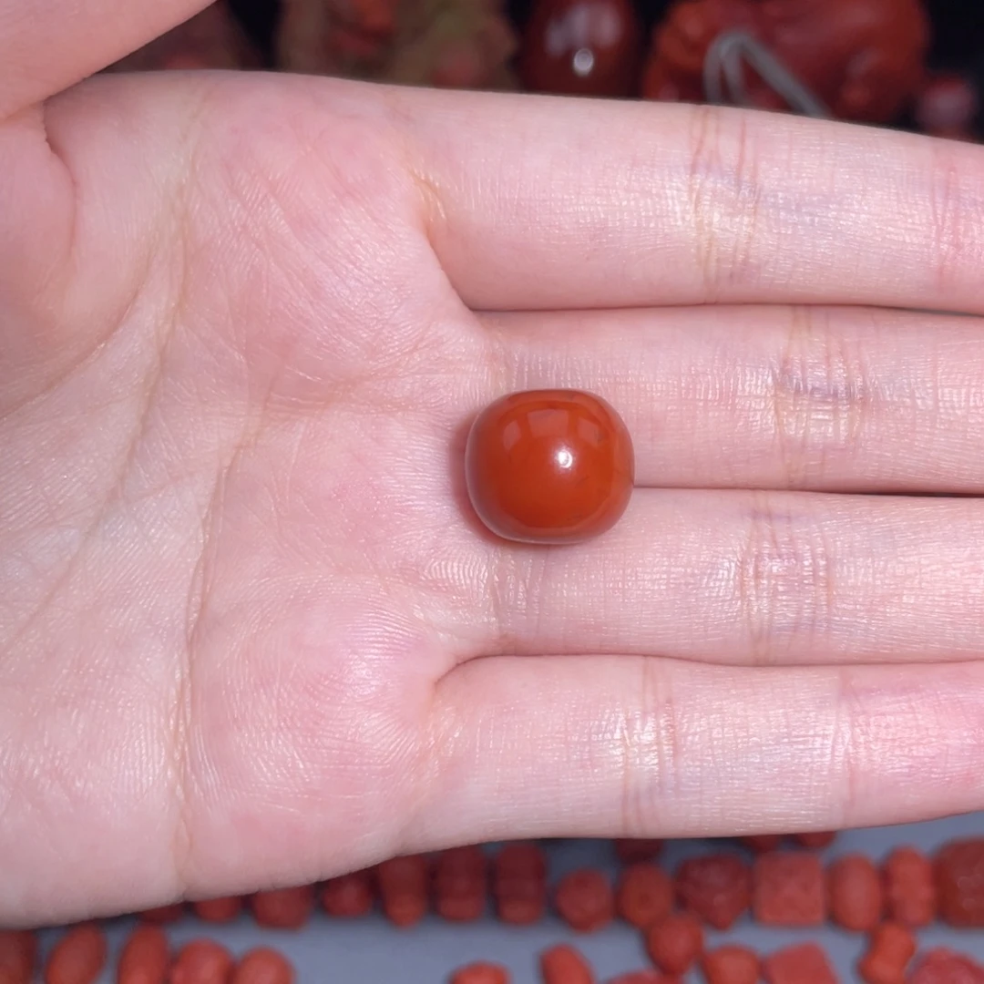 未镶嵌瓦西老型14mm南红玛瑙