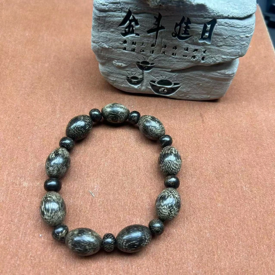 【上品文玩】沉木手串-039