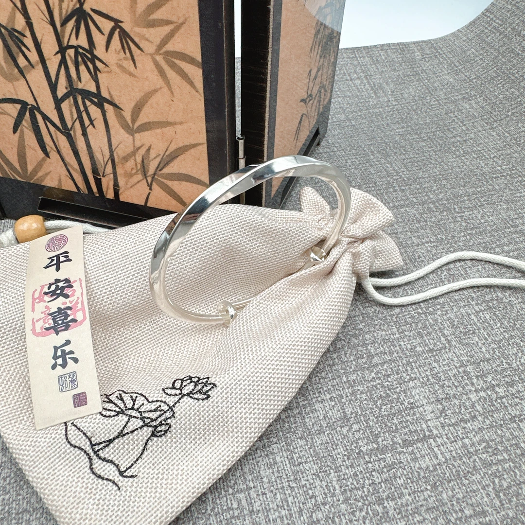 足银手镯 莫比乌斯环手镯不掉色高级感轻奢小众简约百搭气质素圈