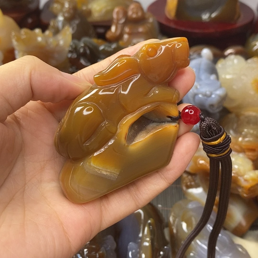 用***3玛瑙/玉髓手把件未镶嵌