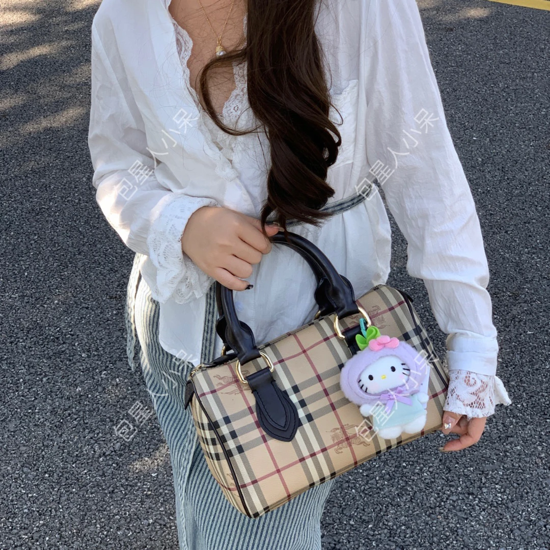 95新 BURBERRY/博柏利 战马格纹波士顿手提包