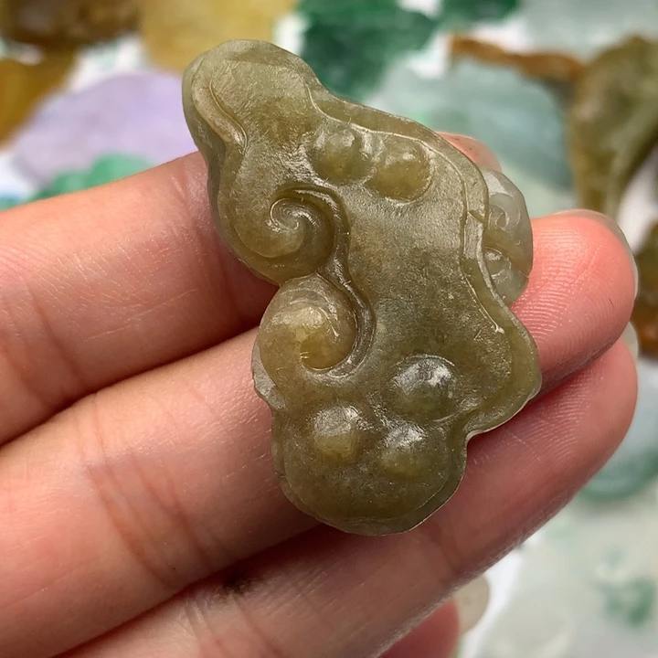 定制翡翠未镶嵌翡翠