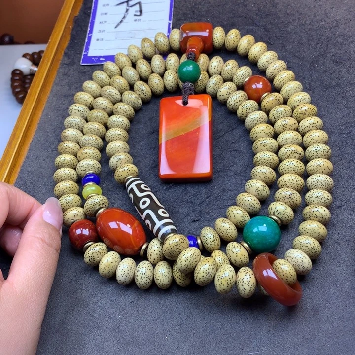 沧***粟星月菩提吊坠脖挂