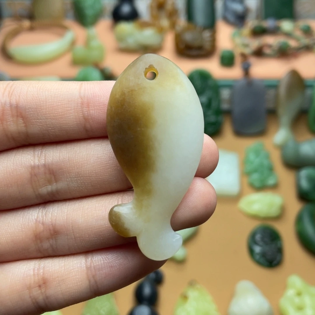 【闪购商品】和田玉未镶嵌颈饰