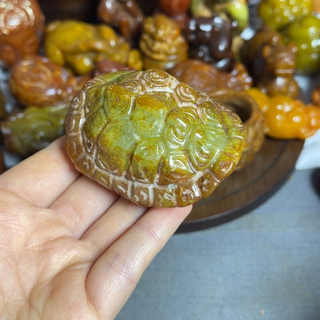 蛇纹石玉合金颈饰