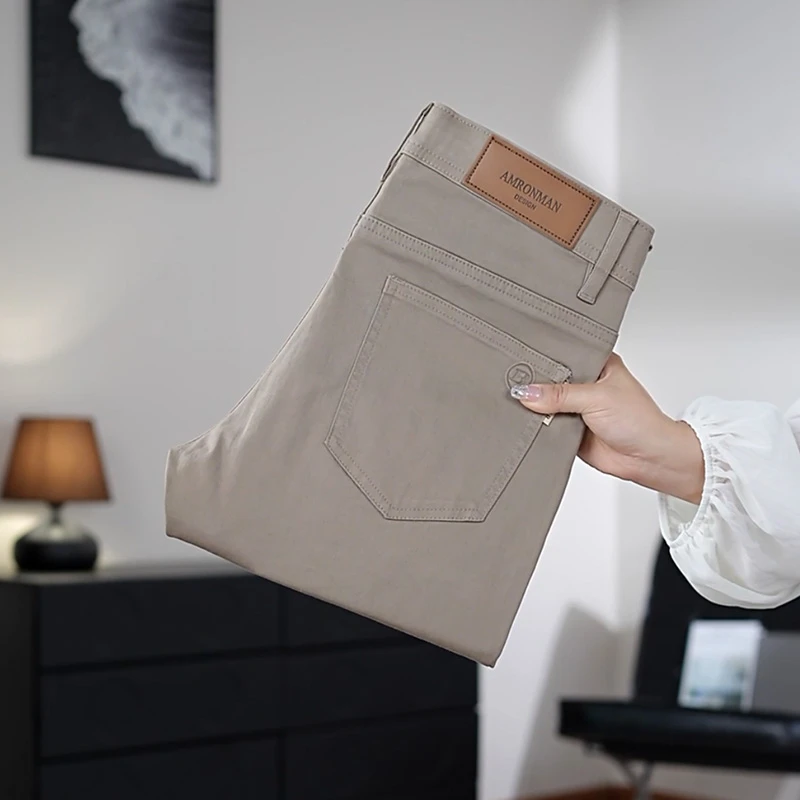 2025休闲轻奢牛仔裤透气轻薄弹力面料舒适不闷热轻松应对各种场合